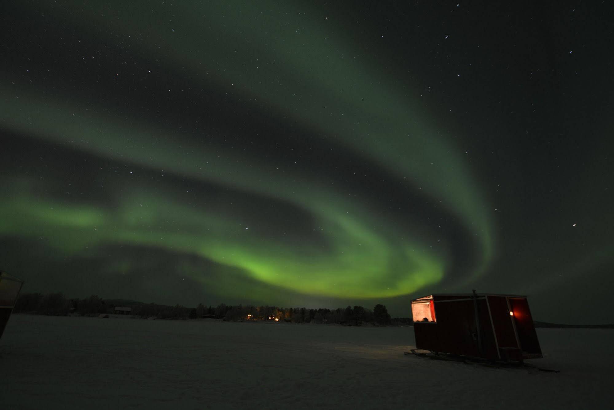 Lake Inari Mobile Cabins Екстер'єр фото